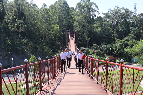 1626139378632924.jpg 走過紅軍橋.JPG