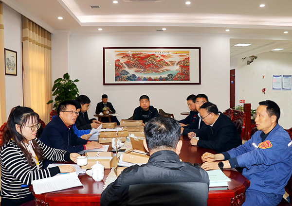 1640855575144892.jpg 座談會.jpg